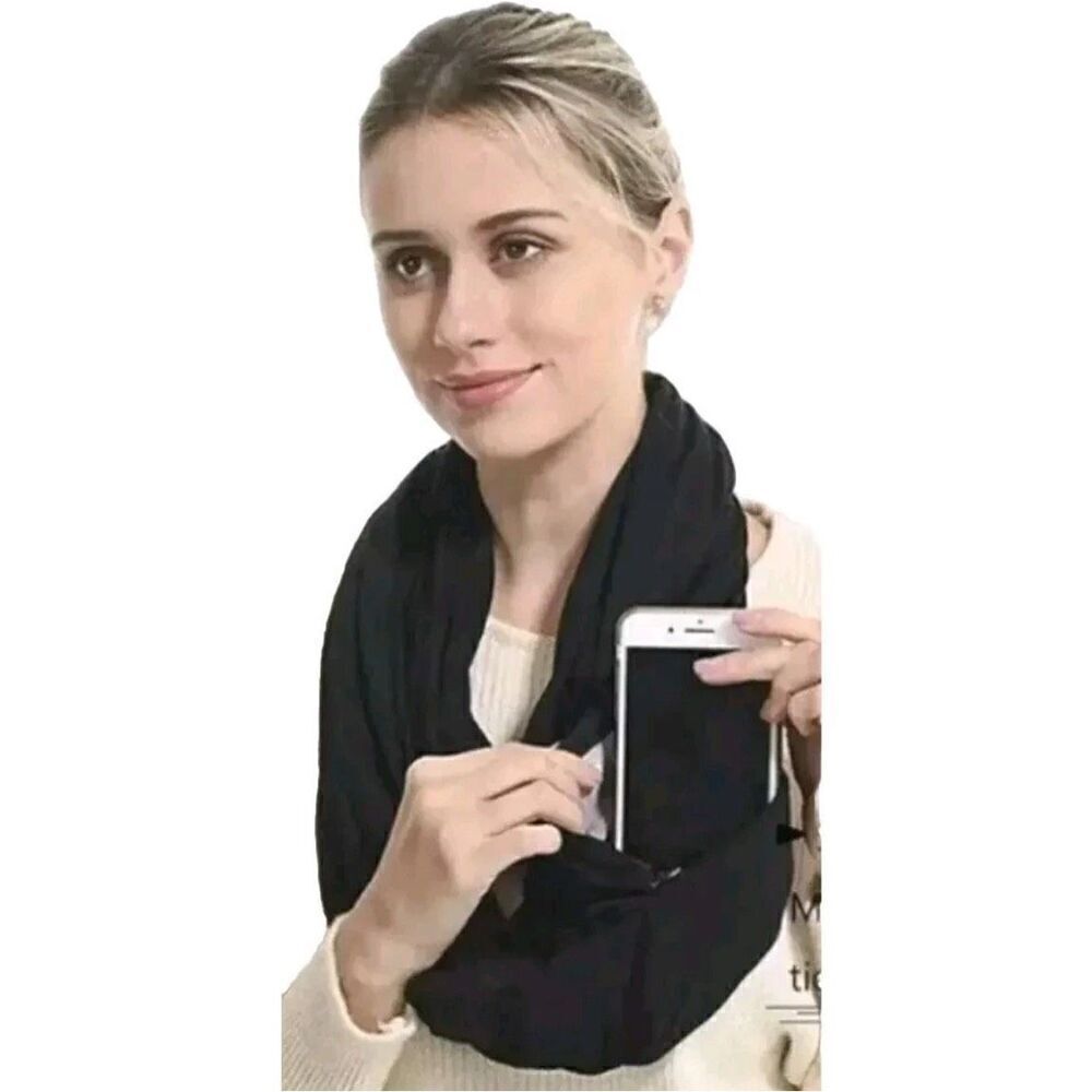 NWT Beyond Yoga Hidden Zip Pocket Soft Stretch Infinity Scarf Black